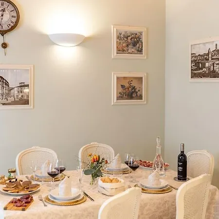 Apartment Charming Cartoni *